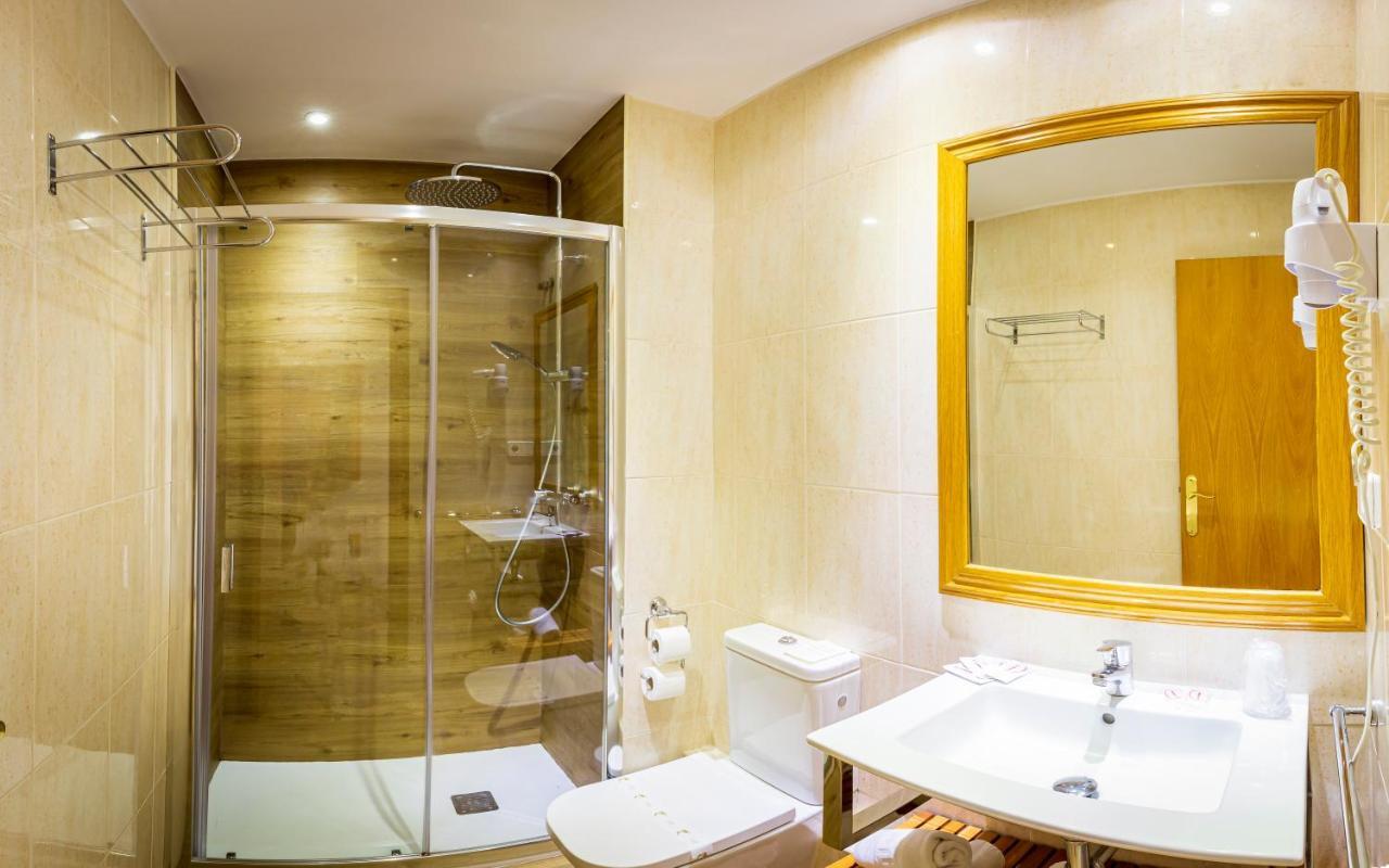 Hotel Les Neus Пас-де-ла-Каса Экстерьер фото